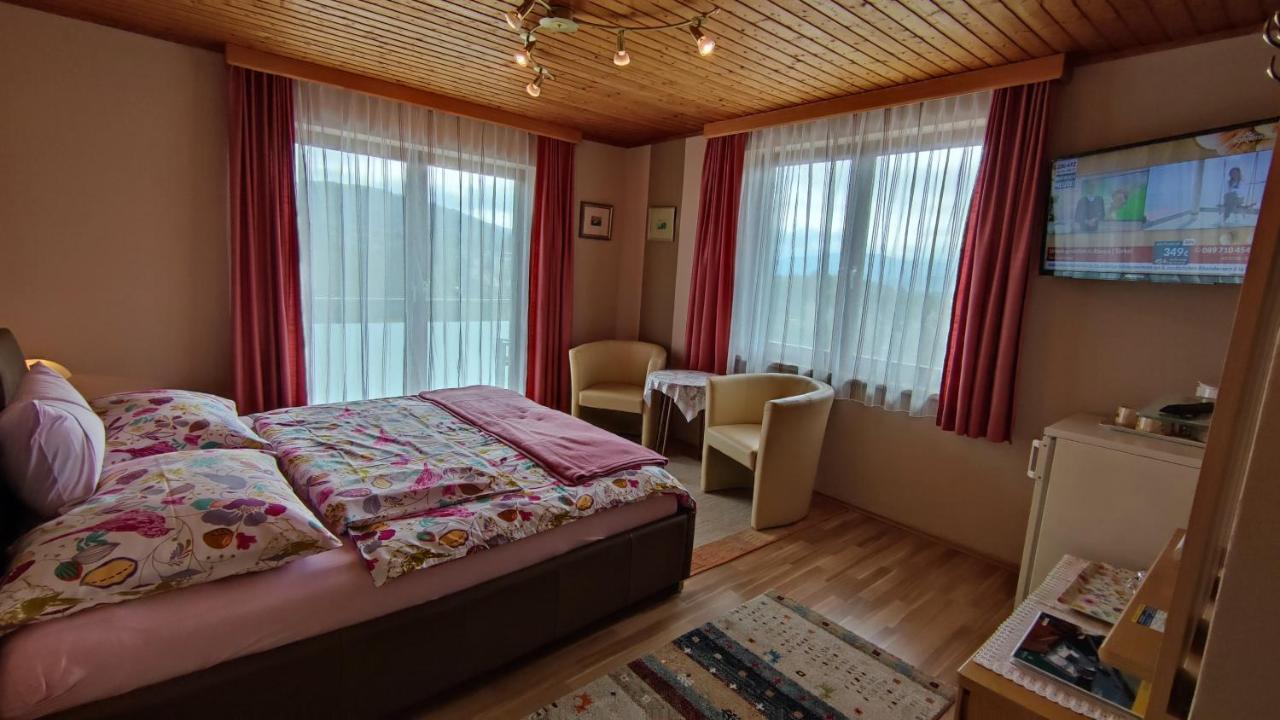 Ferienparadies Gutounik Pörtschach am Wörthersee Extérieur photo
